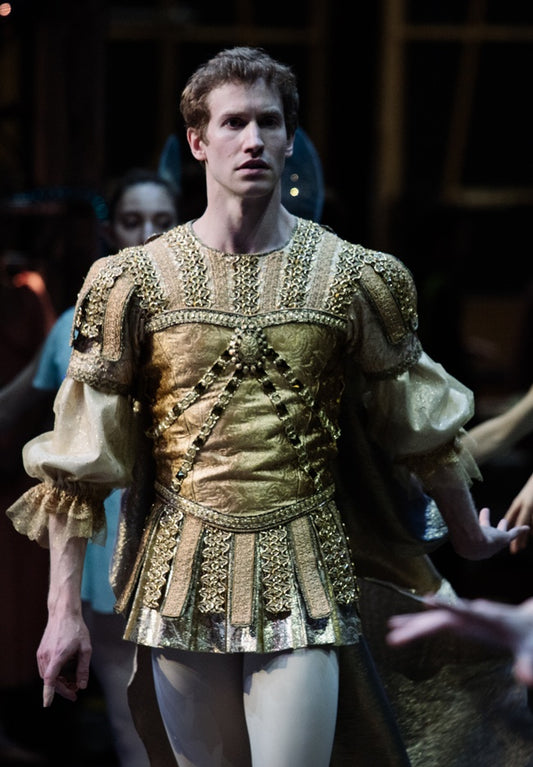 Golden Jacket Costumes for the Night's Dream the final costume on stage Opéra de Paris ballet La Source