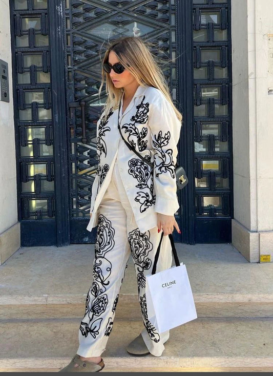 Women White 2pc Suit (WS-04) Bespoke Point