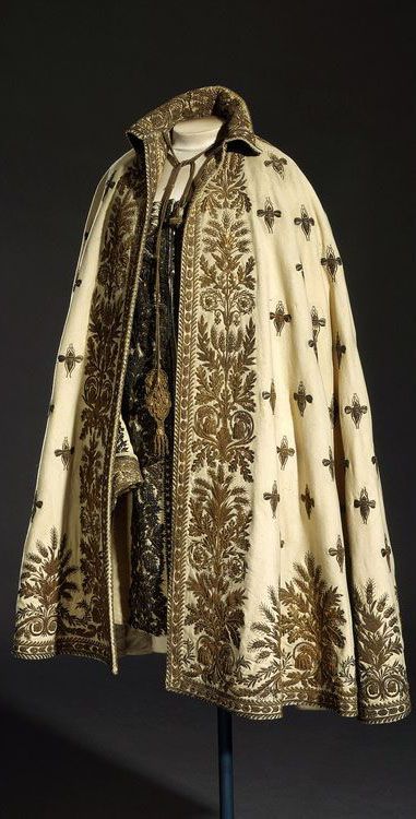 Men 3pc French Rococo Fashion 18th Century Suit Costume Hand Embroidery Free Lace Jabots & Cuff (HS-216) Bespoke Point