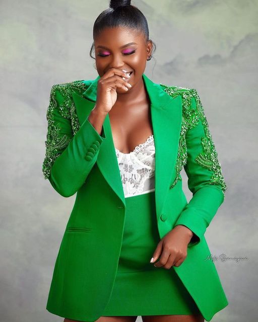 Women 2pc Suit (WS-187) (Copy) Bespoke Point