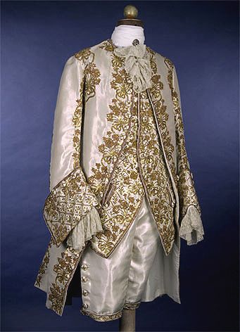 Men 3pc French Rococo Fashion 18th Century Suit Costume Hand Embroidery Free Lace Jabots & Cuff (HS-90)