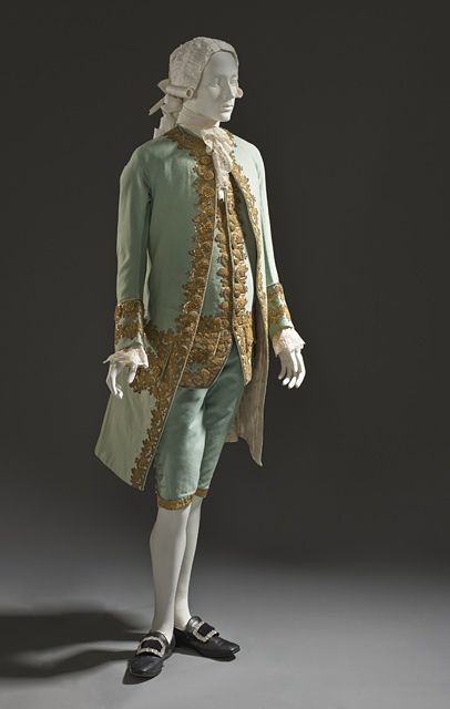 Men 3pc Blue Velvet French Rococo Fashion 18th Century Suit Costume Free Lace Jabots & Cuff (HS-17)