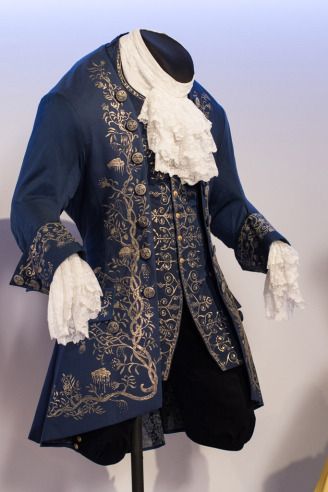 Men 3pc French Rococo Fashion 18th Century Suit Costume Hand Embroidery Free Lace Jabots & Cuff (HS-196) Bespoke Point