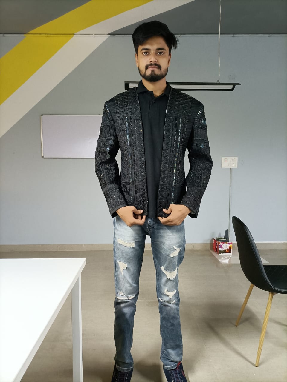 Men 2pc White Suits (NS-544)