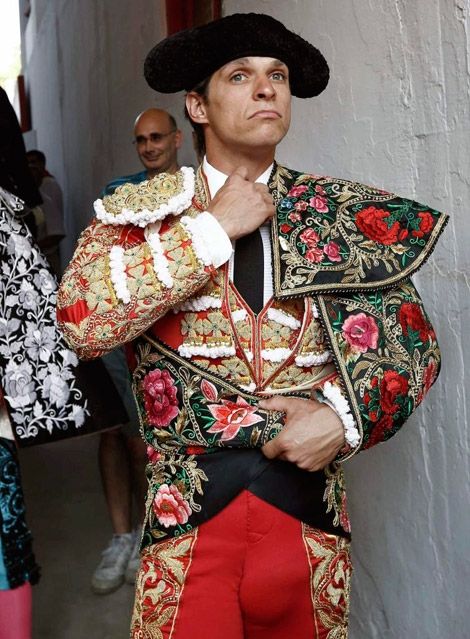 Matador Suit Jacket Unisex Red Gold Heavy Hand Embroidered With Cape (MS-02)