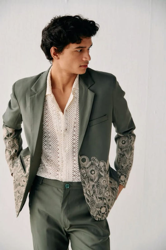 Men 3pc French Rococo Fashion 18th Century Suit Costume Hand Embroidery Free Lace Jabots & Cuff(HS-247) (Copy) Bespoke Point