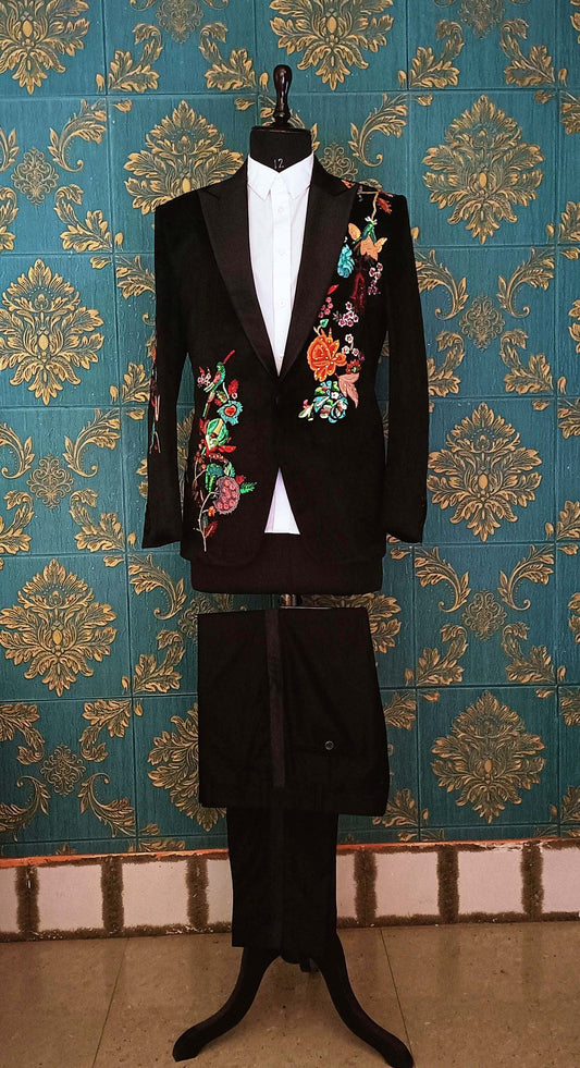 Men 2pc Black Embroidery Suit (NS-14) Bespoke Point
