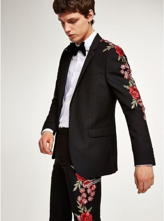 Men 2pc Black Embroidery Suit (NS-15)